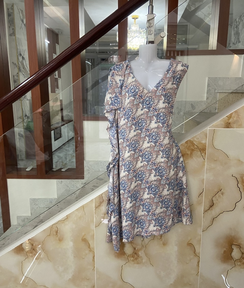 Đầm vải Linen xô